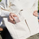 13527303-BACK