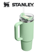 Stanley STANLEY 30oz 冒險系列真空保溫吸管隨手杯 - PISTACHIO
