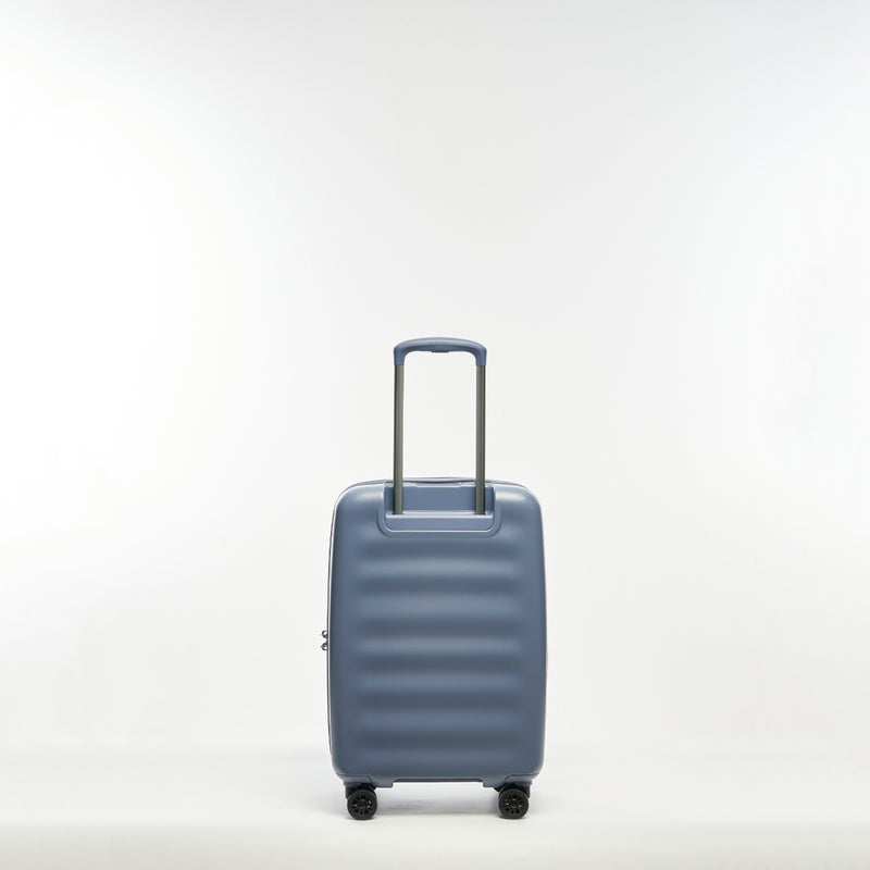 13948079-BACK