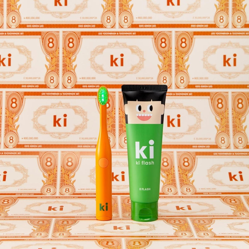 E Flash Ki set 兒童用加強防蛀套裝 (綠光LED牙刷 + 橙色防蛀牙膏)