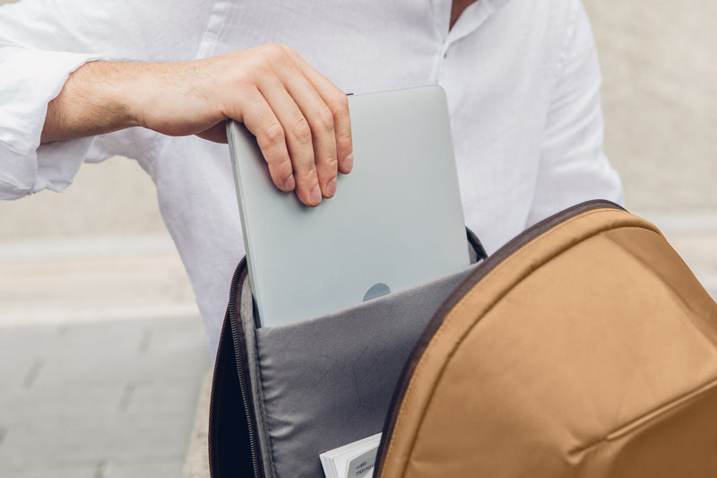 MOSHI Hexa Lightweight Laptop Backpack