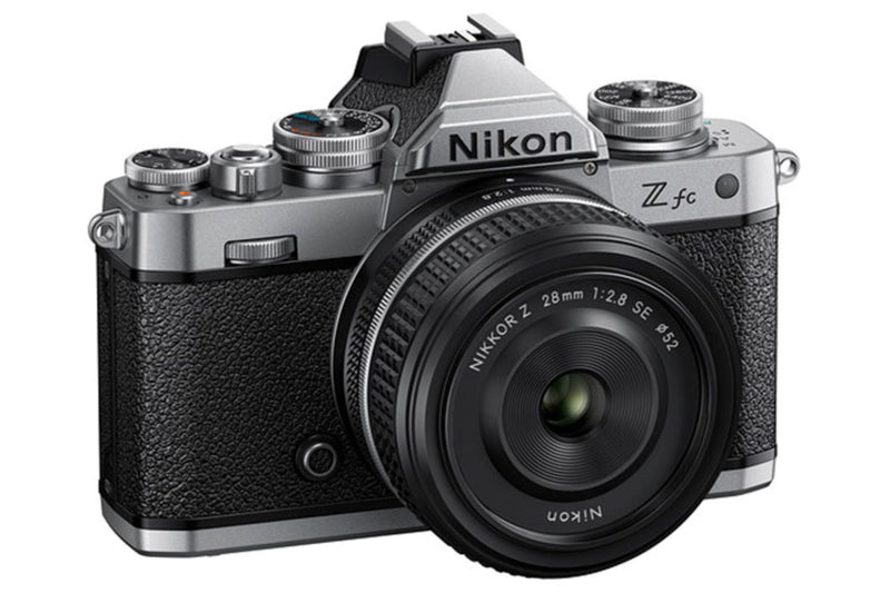 NIKON 尼康 Z fc NIKKOR Z 28MM f/2.8 (SE) 套裝 無反光鏡可換鏡頭相機