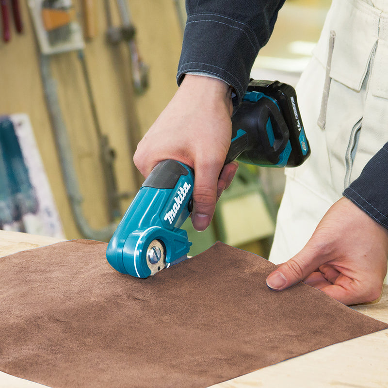 Makita CP100DSA Cordless Cutter