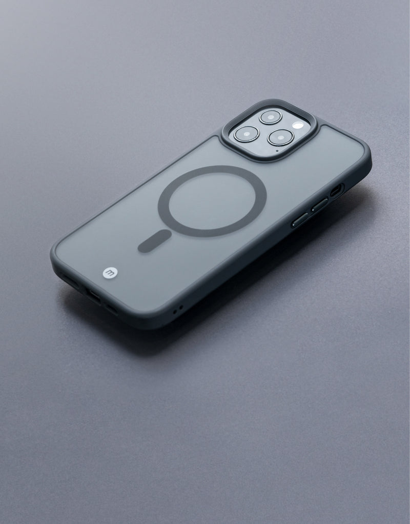 Momax Apple iPhone 13 透明底背磁吸防護殼6.1"