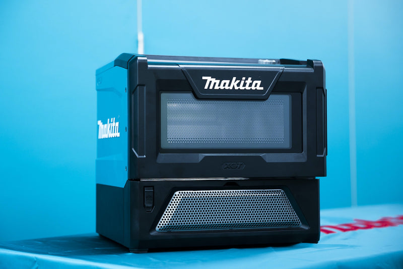 Makita MW001GZ 40V Cordless Microwave