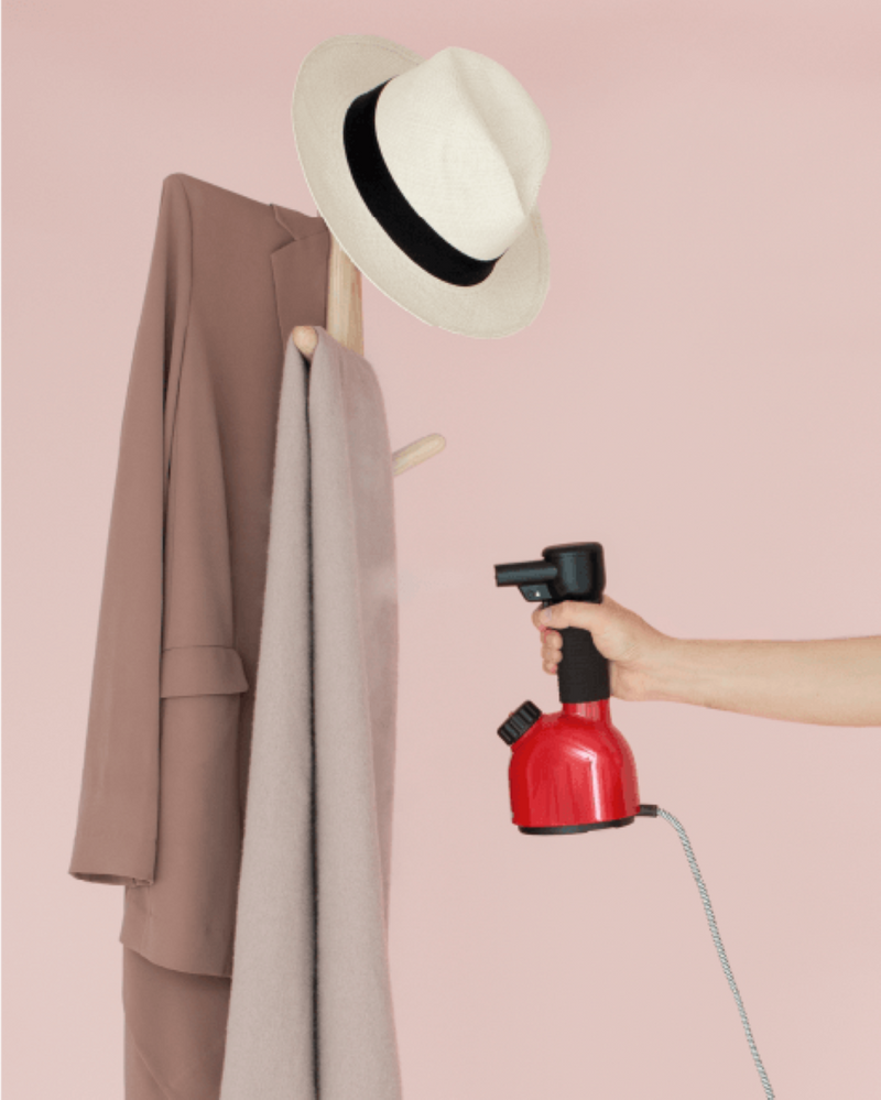 LAURASTAR IGGI RED TRAVEL EDITION HYGIENE HANDHELD STEAMER