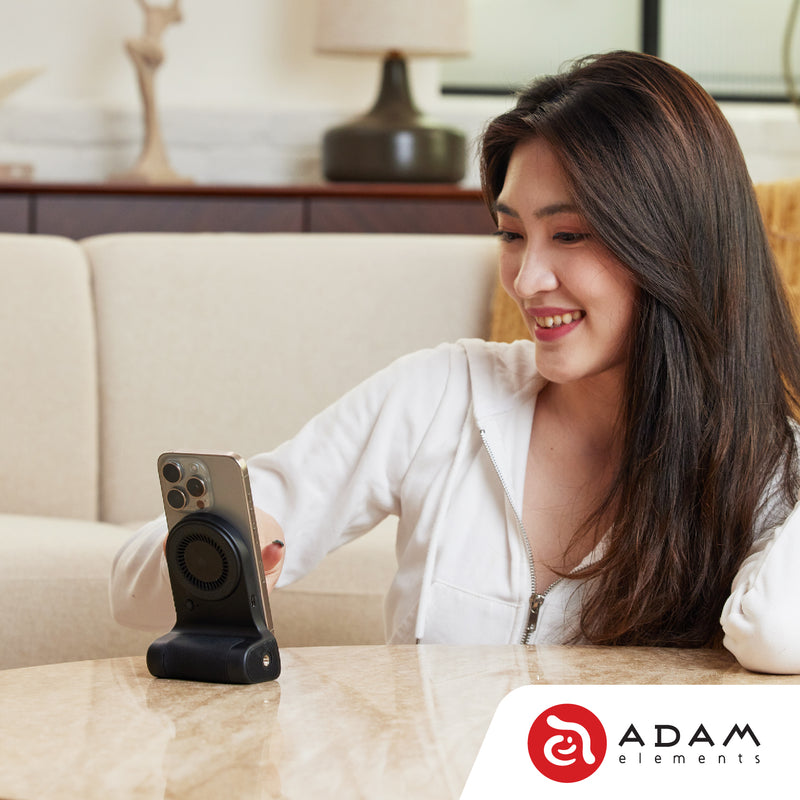 ADAM elements SELFIE SHOT 充電器