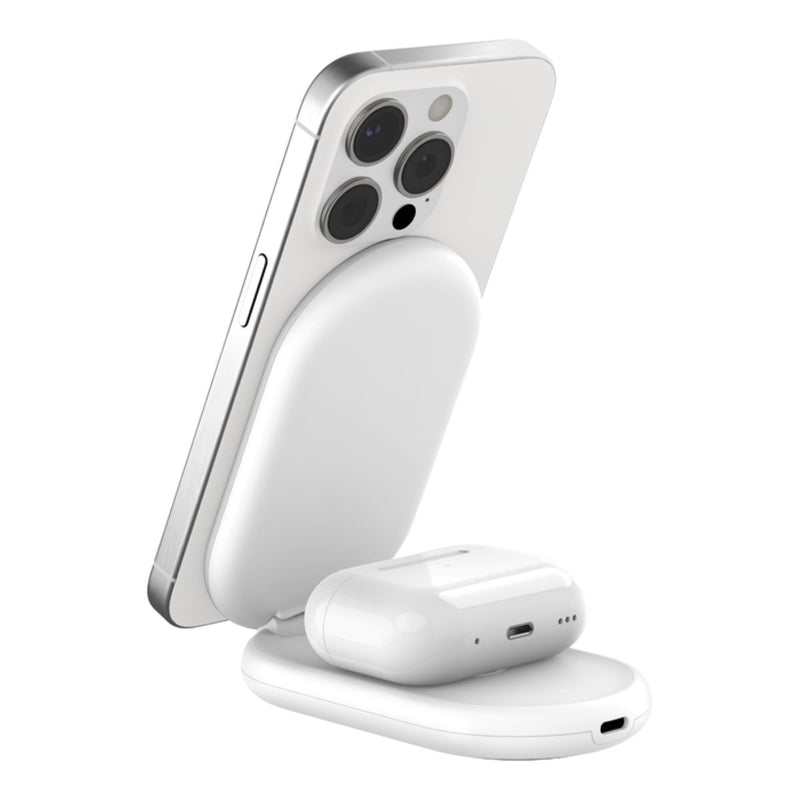 BELKIN BoostCharge 2-in-1 Magnetic Foldable Wireless Charger with Qi2 15W