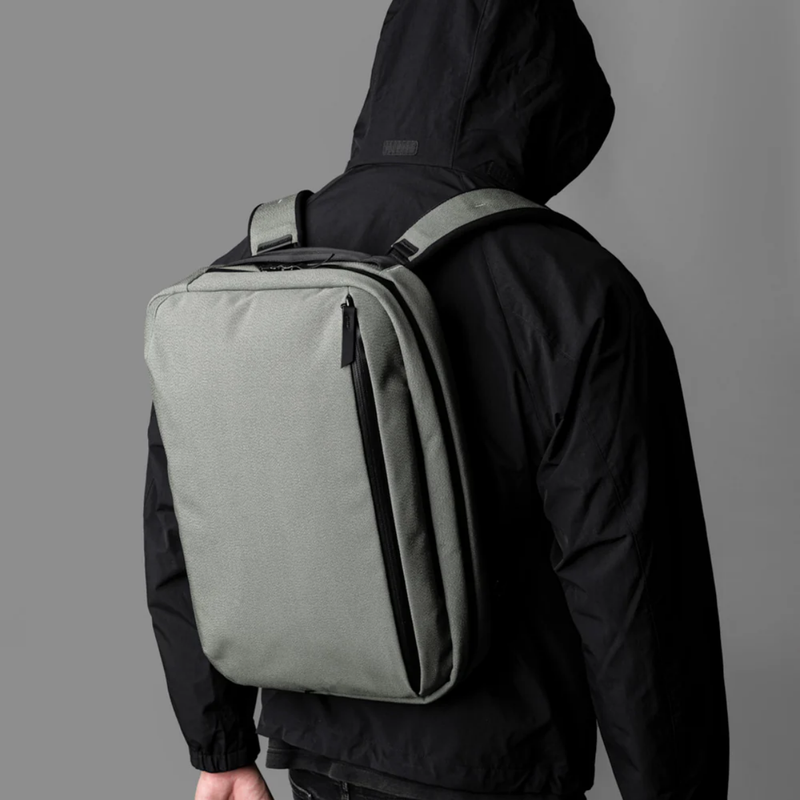 ALPAKA Elements Tech Brief Pro 日常通勤背包 600D