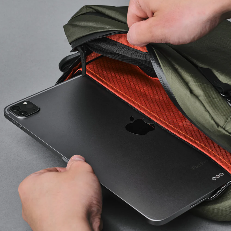 ALPAKA Go Sling 側肩包 VX21