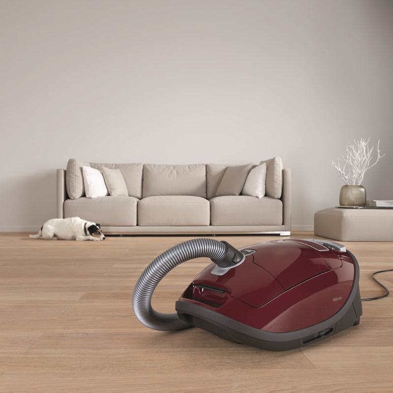 MIELE Complete C3 Cat & Dog Vacuum Cleaner