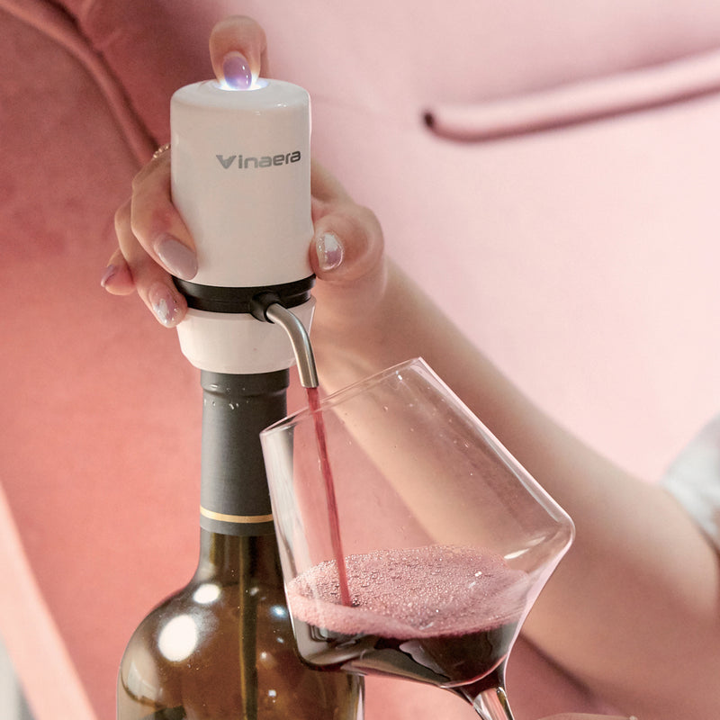 VINAERA Travel Electric Wine Aerator Portable Edition MV63 + Waiter's Friend Corkscrew Ebony Edition Bundle
