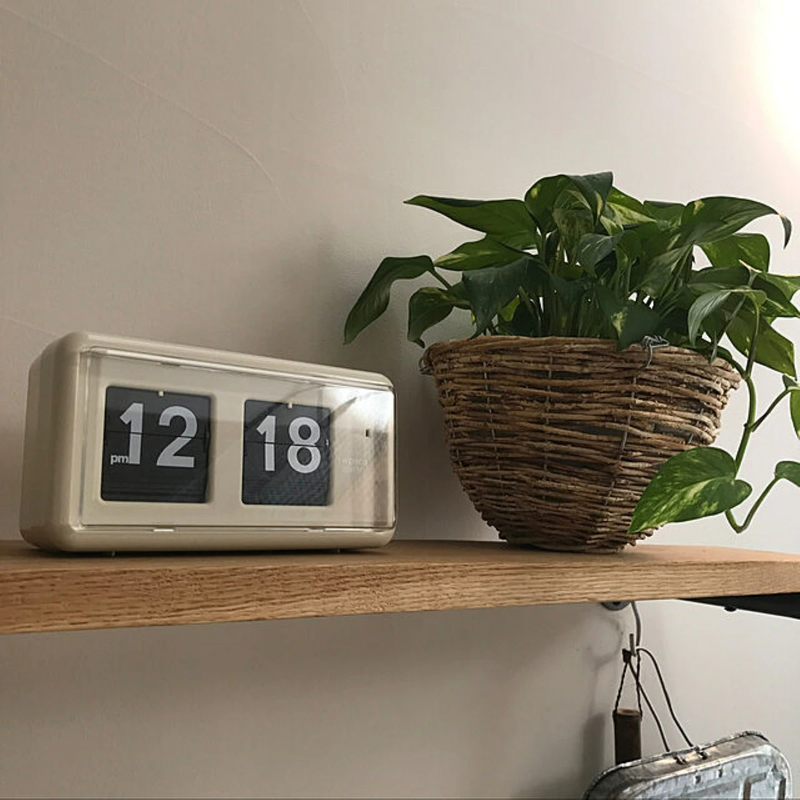 TWEMCO Battery Quartz Table/Wall Flip Clock QT-30